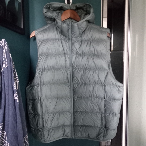 TNA Jackets & Blazers - TNA-Artiza Packable Puff Vest-Women's SZ XL